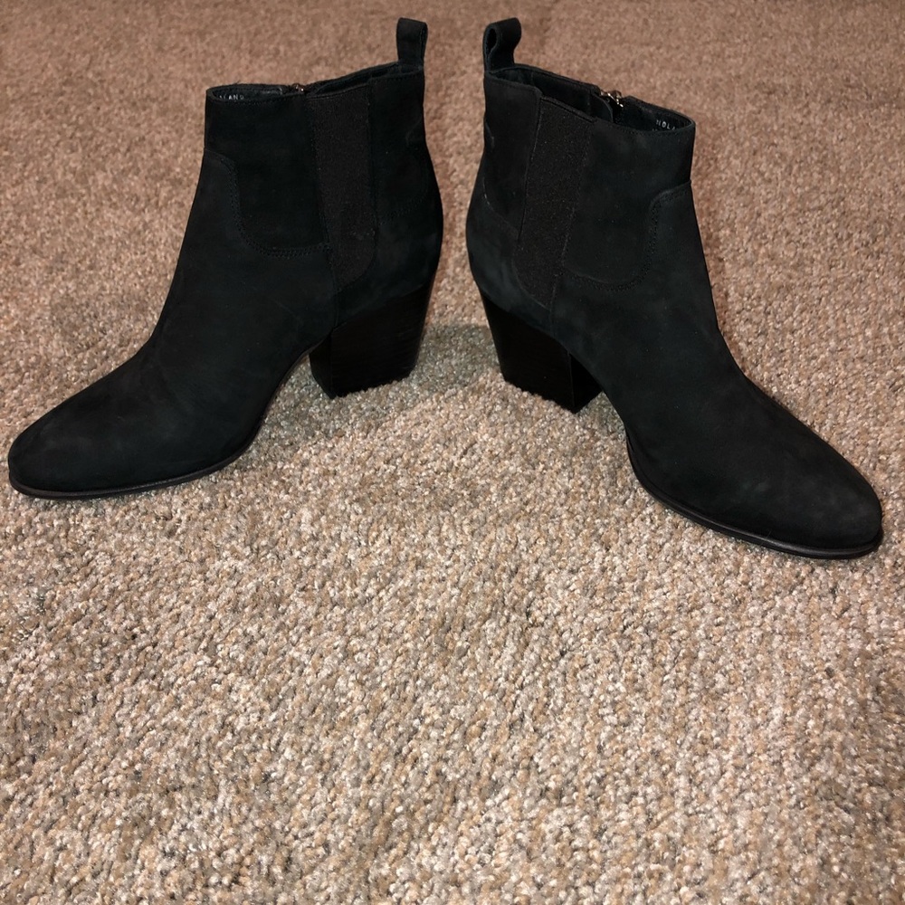 Booties - Picture 3 of 8